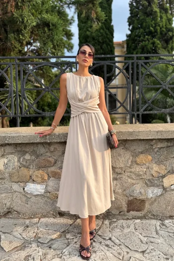 Λινό Φόρεμα με Χιαστί Λεπτομέρεια - Μπεζ