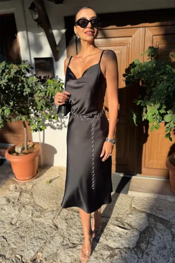 Midi Σατέν Φόρεμα - Μαύρο