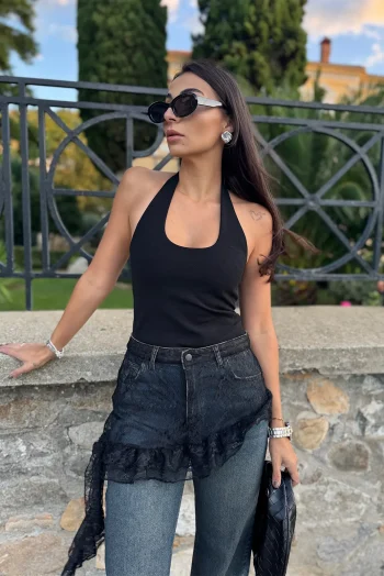 Halter Μπλούζα με Στρόγγυλη Λαιμόκοψη - Μαύρο