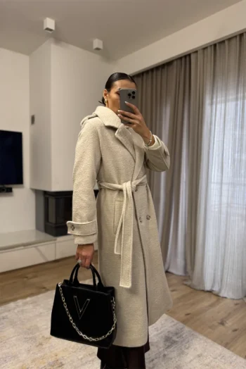 Παλτό Μακρύ Μπουκλέ -Κρεμ