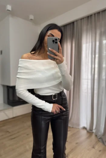 Μπλούζα με Έξω τους Ώμους - Λευκό